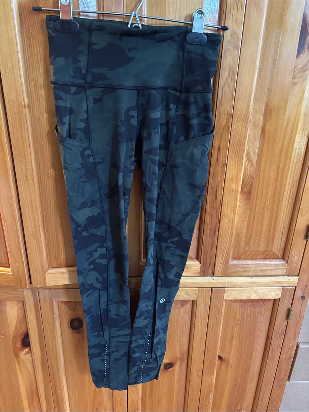 Lululemon Fast & Free High-Rise Camo Leggings Size 2 | Pockets